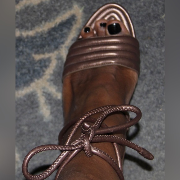 Coach Wrap Arounds - Picture 11 of 11